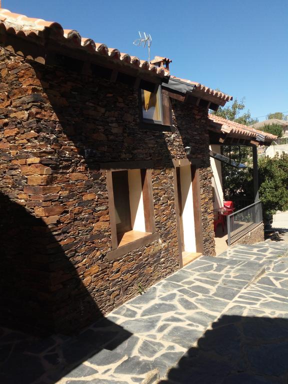 El Egio Casa de hóspedes Cervera de Buitrago Exterior foto